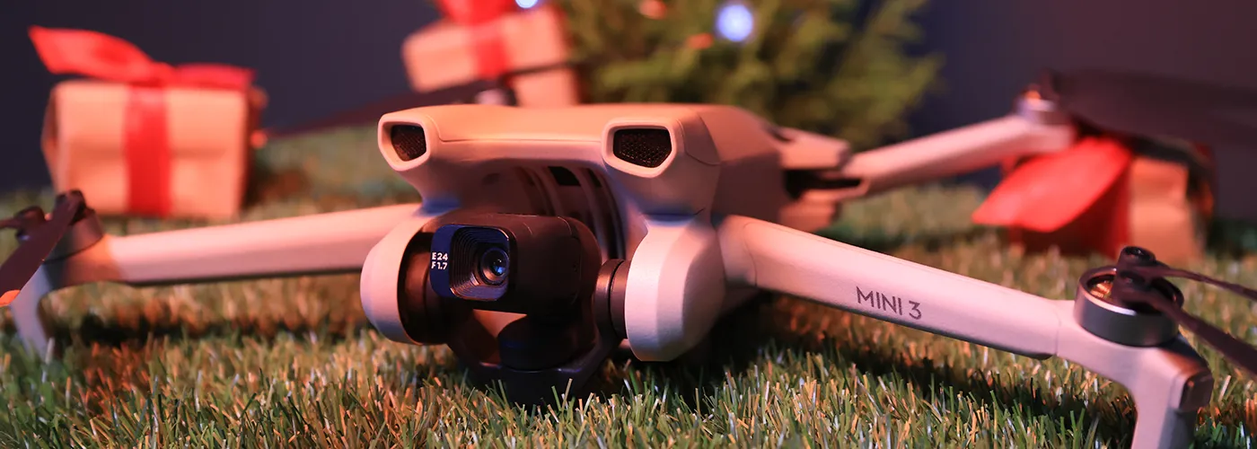 DJI Mini 3 - Dron Prezent na swieta z kamera 4k - najpopularniejszy dron na święta Bożego Narodzenia w 2025 roku
