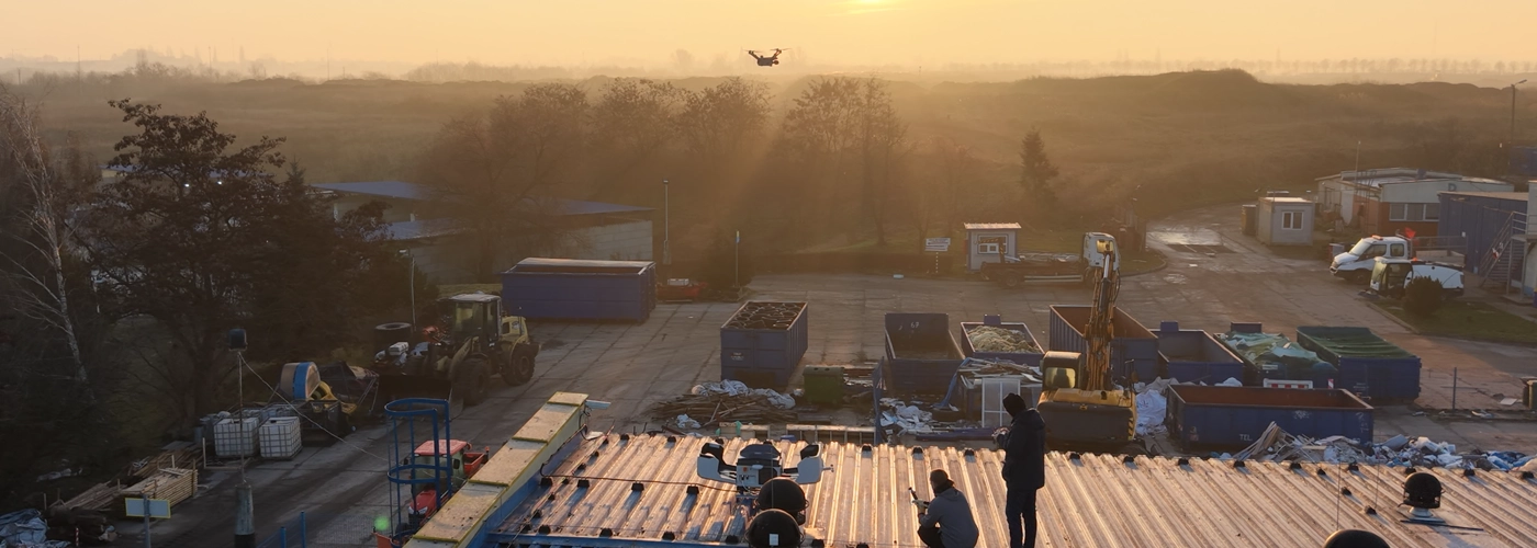  DJI_DOCK_3_i_DJI_Matrice_4TD