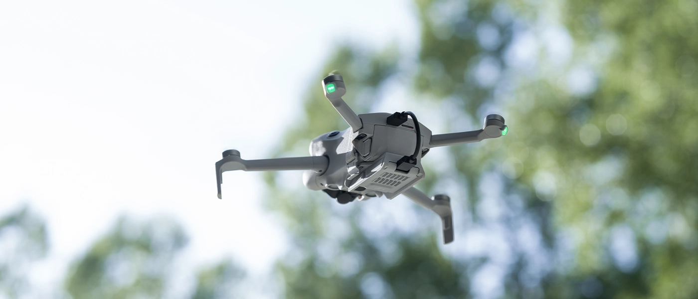 Стильний політ DJI Mini 4