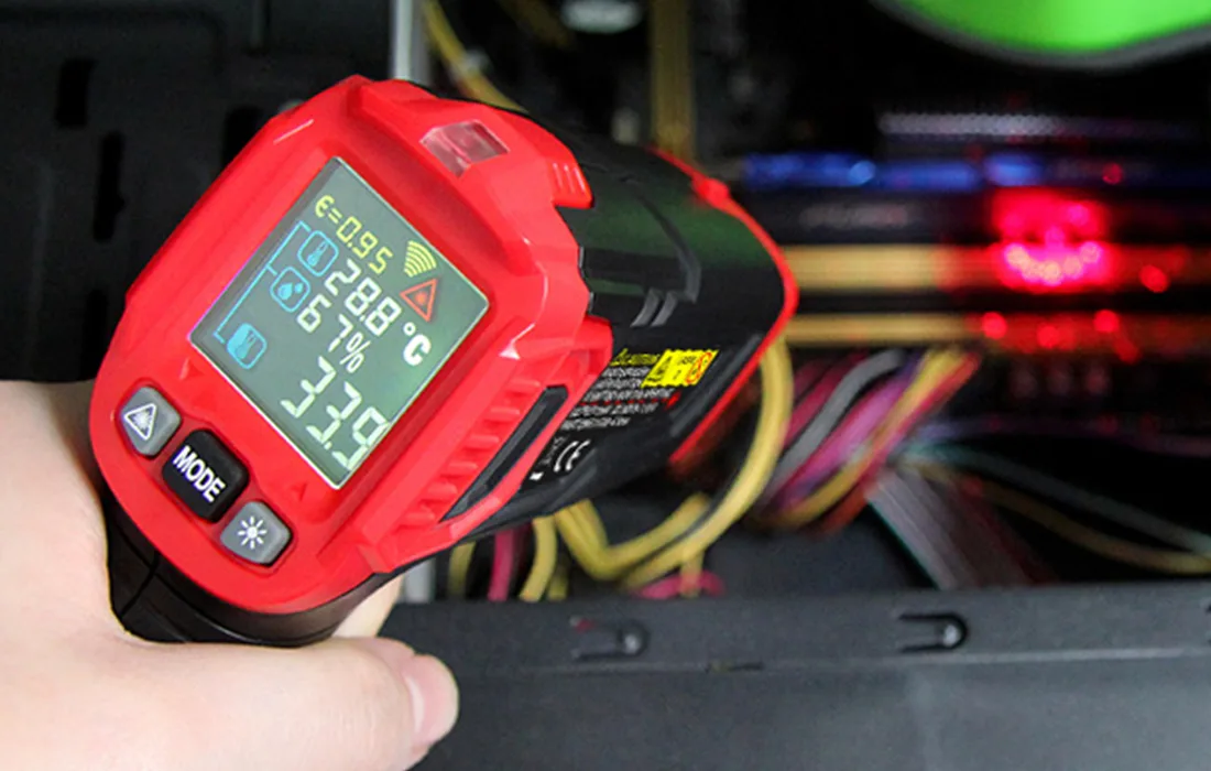 Bezdotykowy pomiar termometrem Habotest HT650B