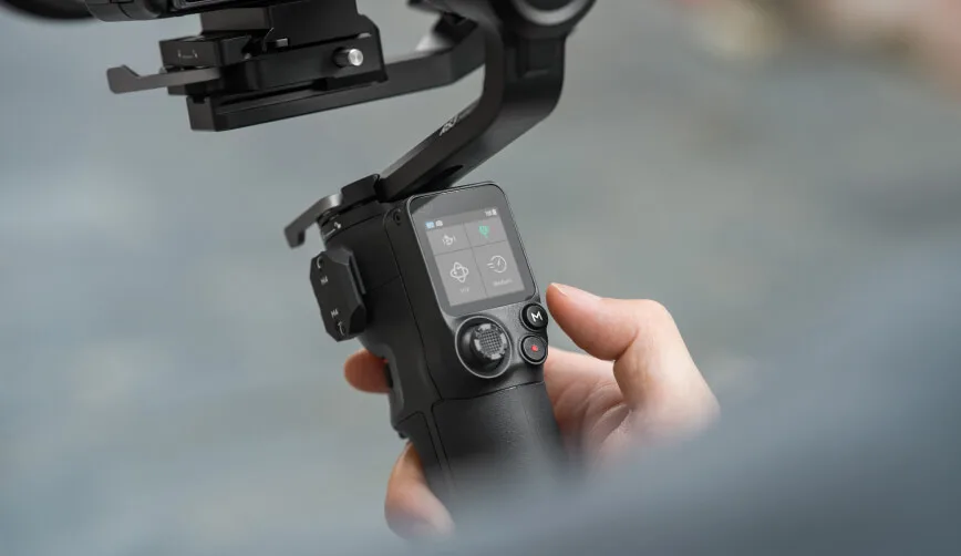 DJI RS 3 Mini Do 10 godzin nagrywania - MegaDron.pl