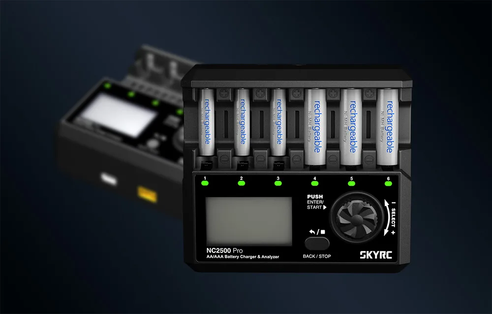 Ładowarka SkyRC NC2500 Pro AA / AAA
