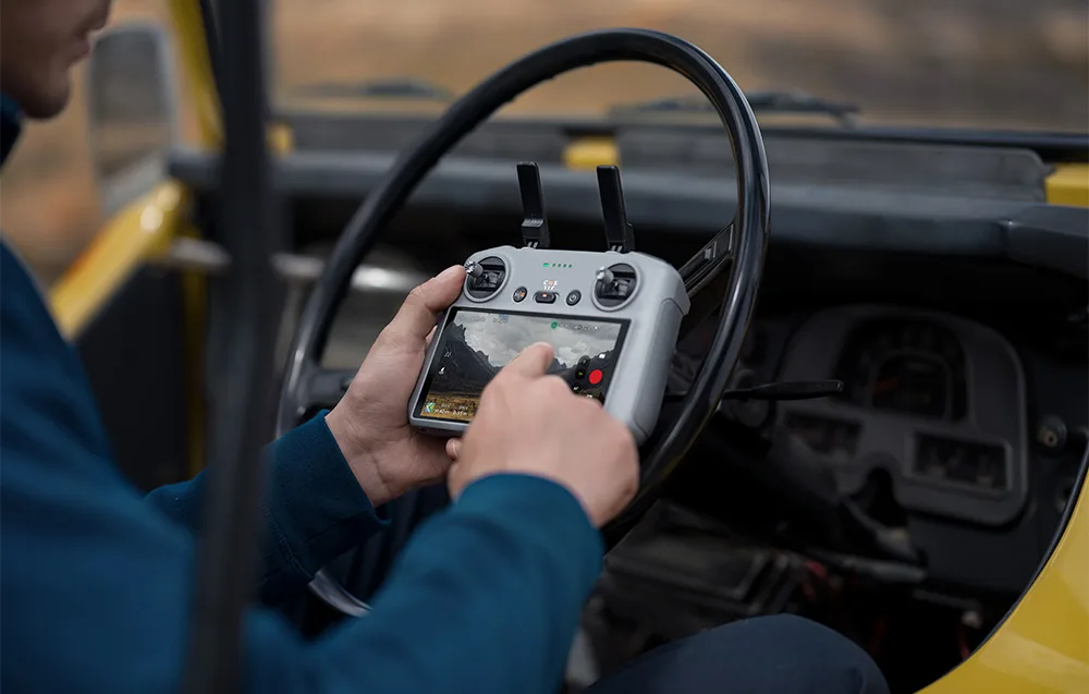 DJI RC 2 controller technical overview and specifications