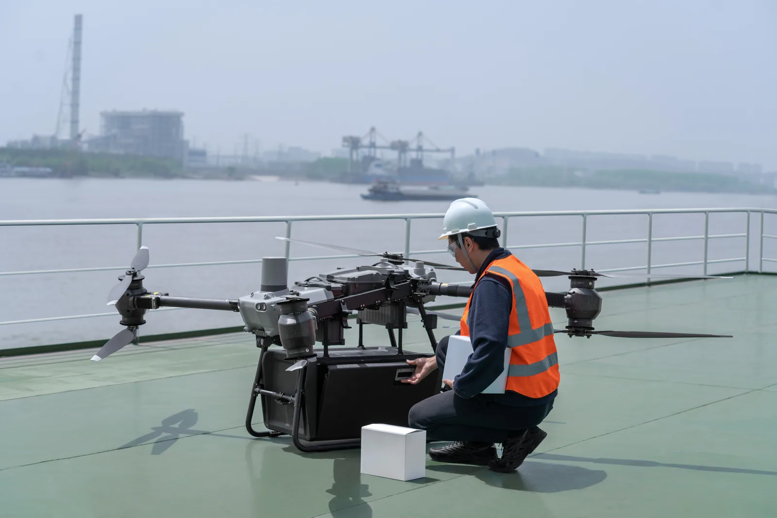 DJI FlyCart 30 w zróżnicowanych warunkach środowiskowych