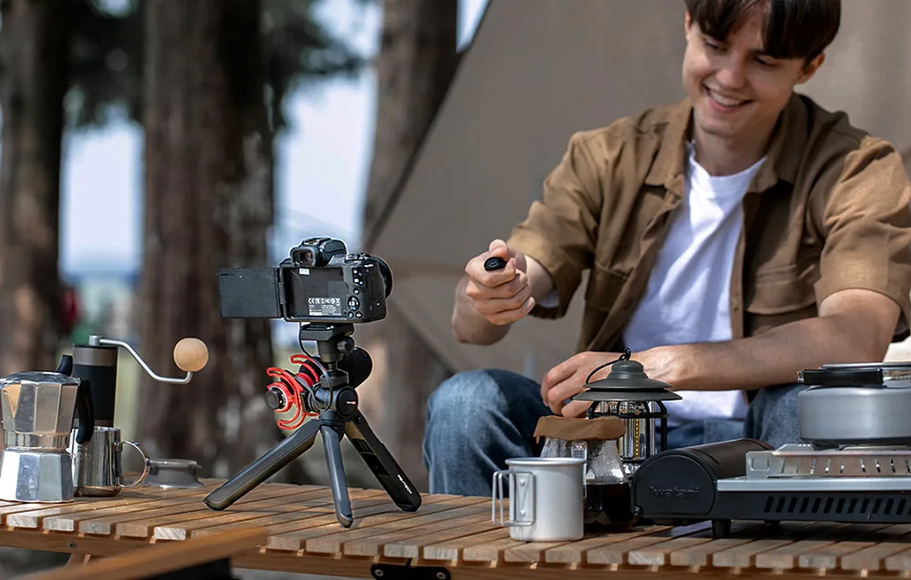 PGYTECH Mantis RC M1 remote control for digital cameras, GoPro and PGYTECH MantisPod tripod 2.0