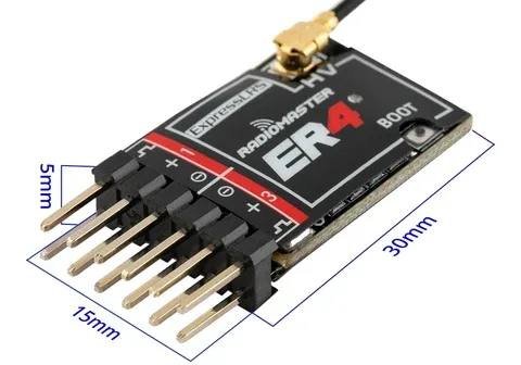 RadioMaster ER4 2,4 ГГц ELRS PWM приймач