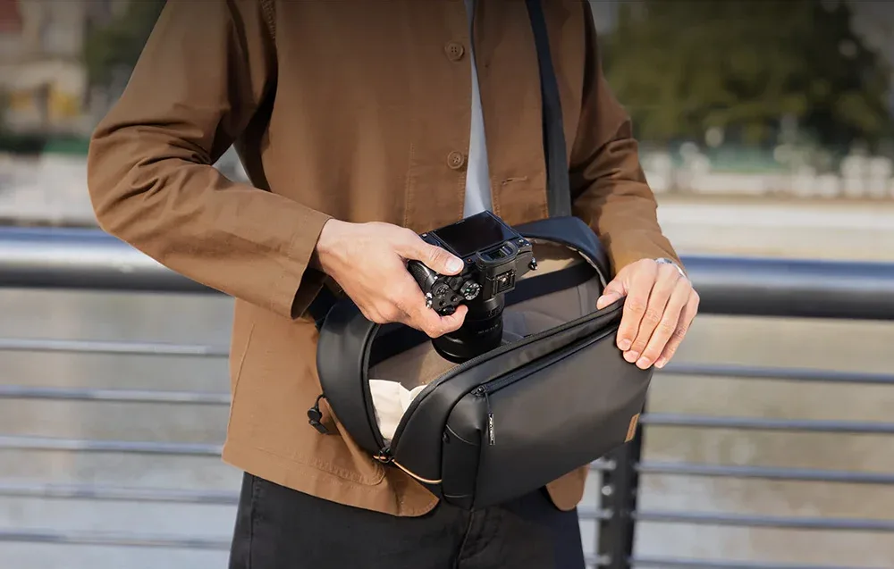 Сумка через плече PGYTECH OneGo Solo V2 6L (чорна)