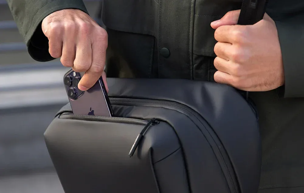 Сумка через плече PGYTECH OneGo Solo V2 4L (чорна)