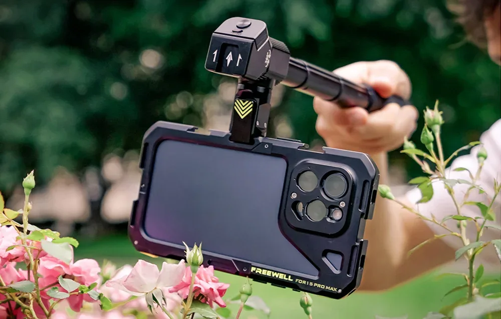 Zestaw mocowań Genius Rig Freewell do iPhone 15 Pro Max