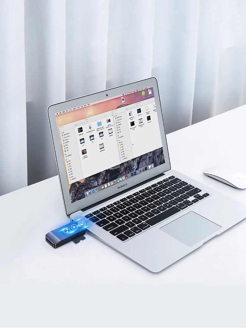 USB 4-in-1 adapter UGREEN SD + microSD card reader CM180(silver)
