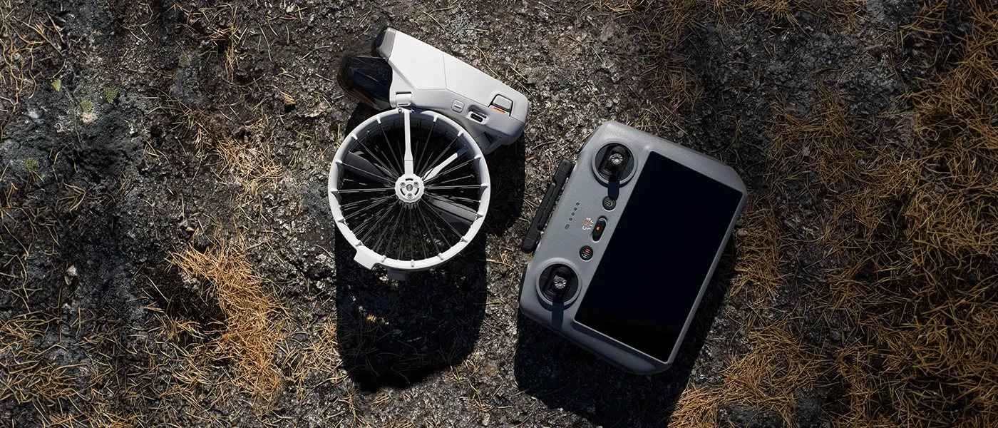 DJI Flip z aparaturą DJI RC2