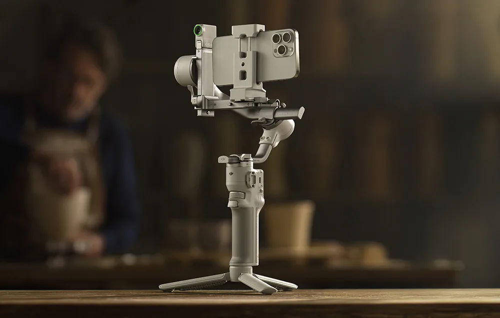 DJI RS 4 Mini z uchwytem na telefon