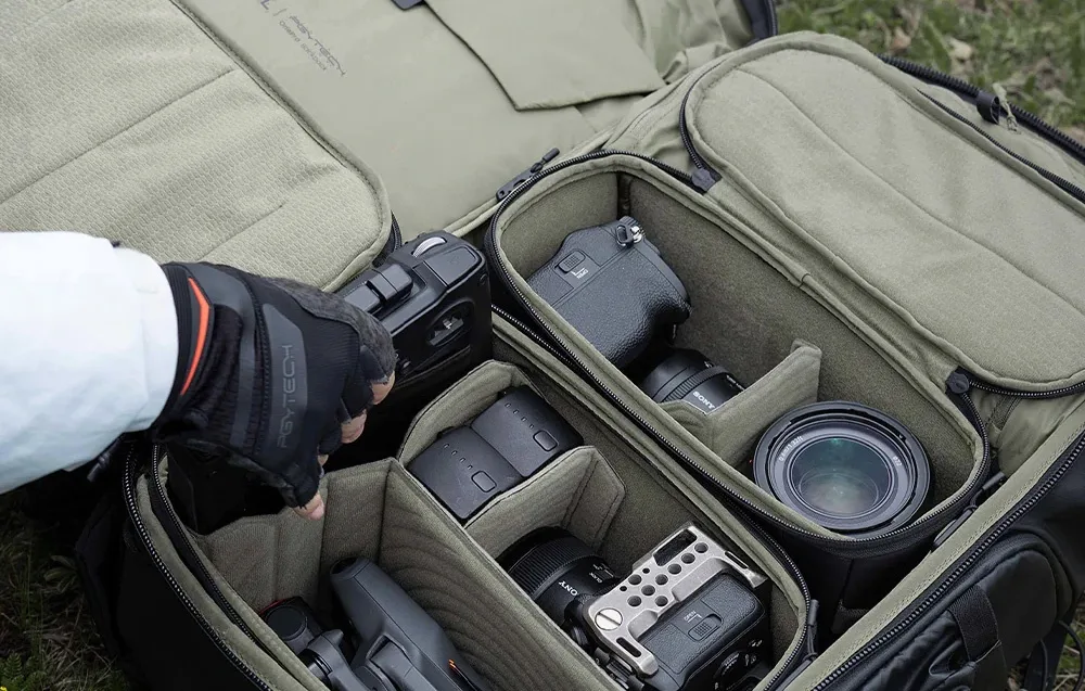 PGYTECH OnePro Flex 30L backpack (black) + organizer M