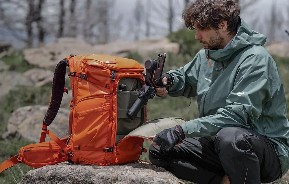 PGYTECH OnePro Flex 40L backpack (orange) + organizer M