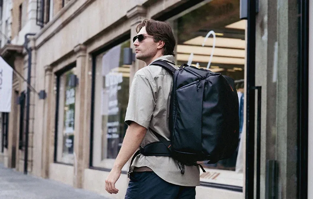 Туристичний рюкзак PGYTECH OneMo 35L (чорний)