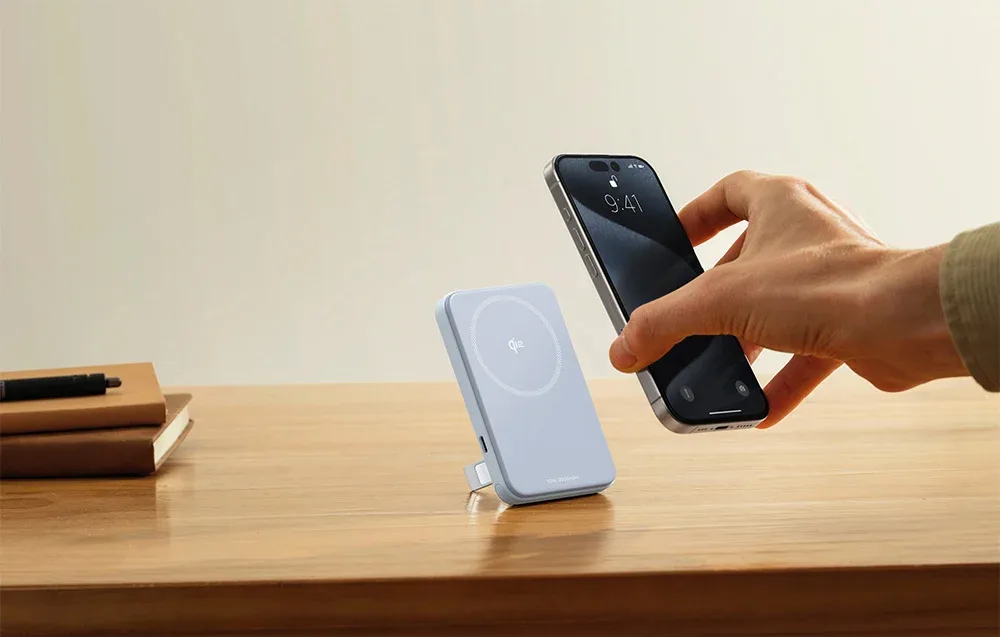 Powerbank magnetyczny EcoFlow RAPID 5000mAh w kolorze niebieskim