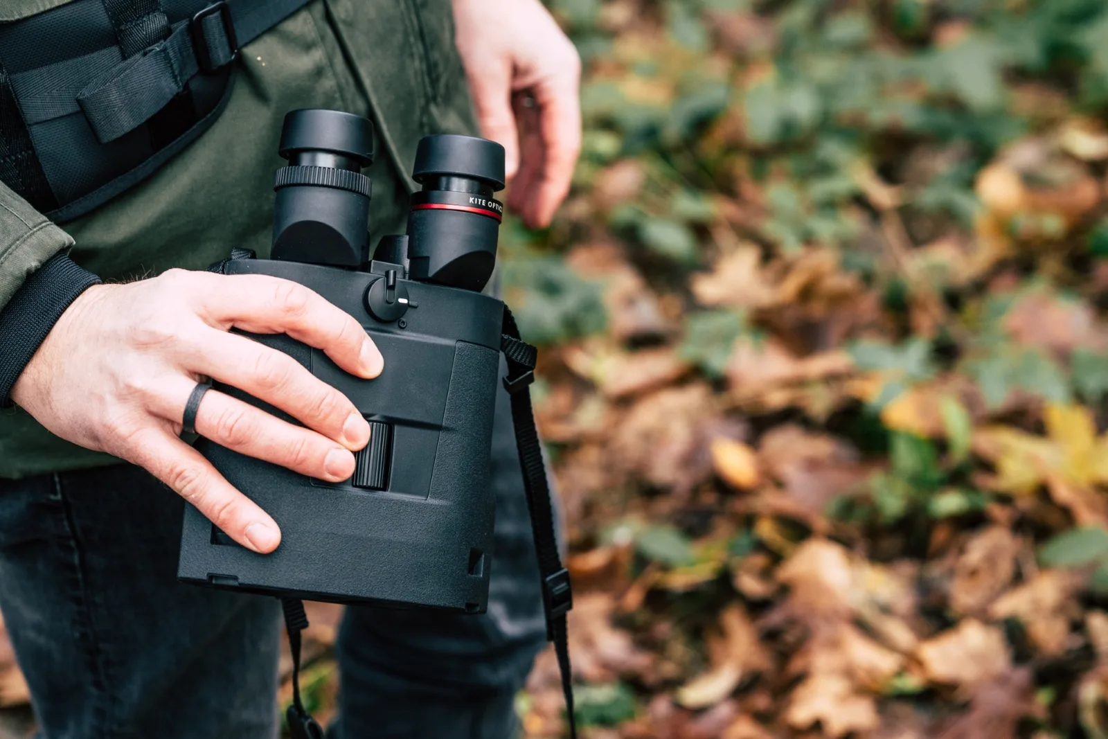 Lornetka ze stabilizacją Kite APC 16x42