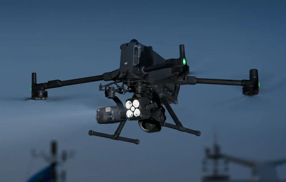 DJI Matrice 400 z akcesoriami i oprogramowaniem