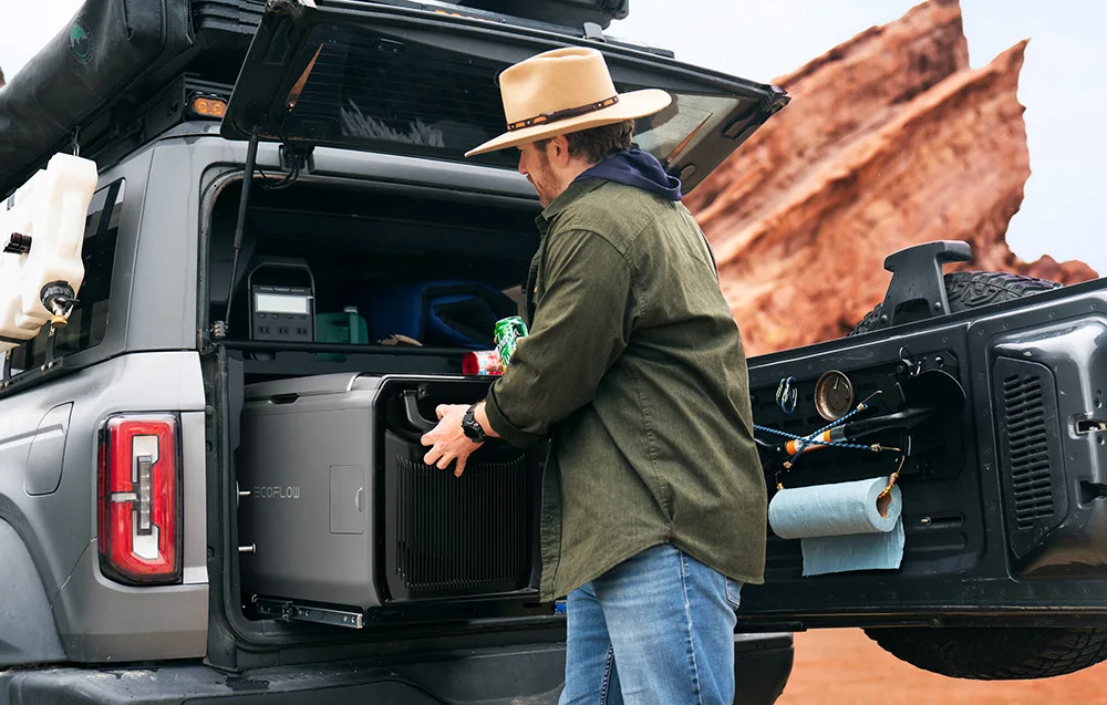 Зручні ручки для перенесення EcoFlow Glacier 55L