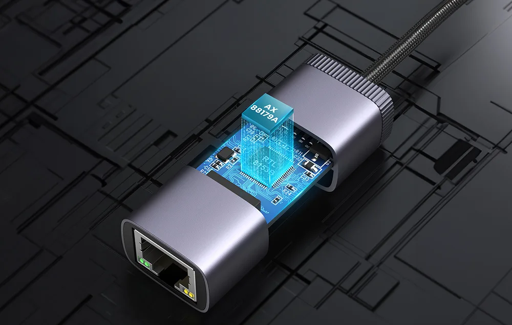 Durable aluminum housing and braided cable of the UGREEN CM483 adapter