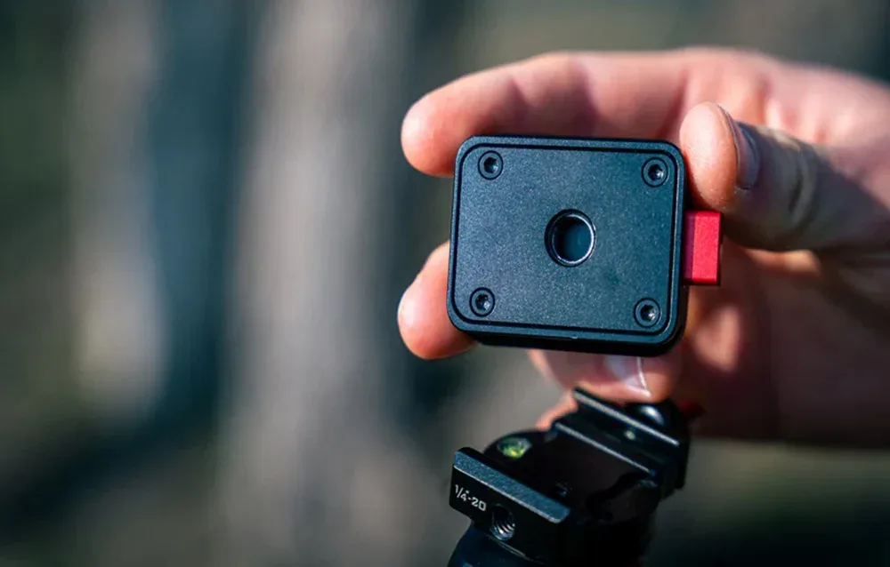 Fast camera mounting with Freewell quick release plate
