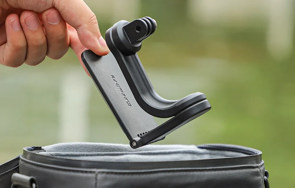 Sunnylife MJ996 used as a handheld grip for vlogging and recording