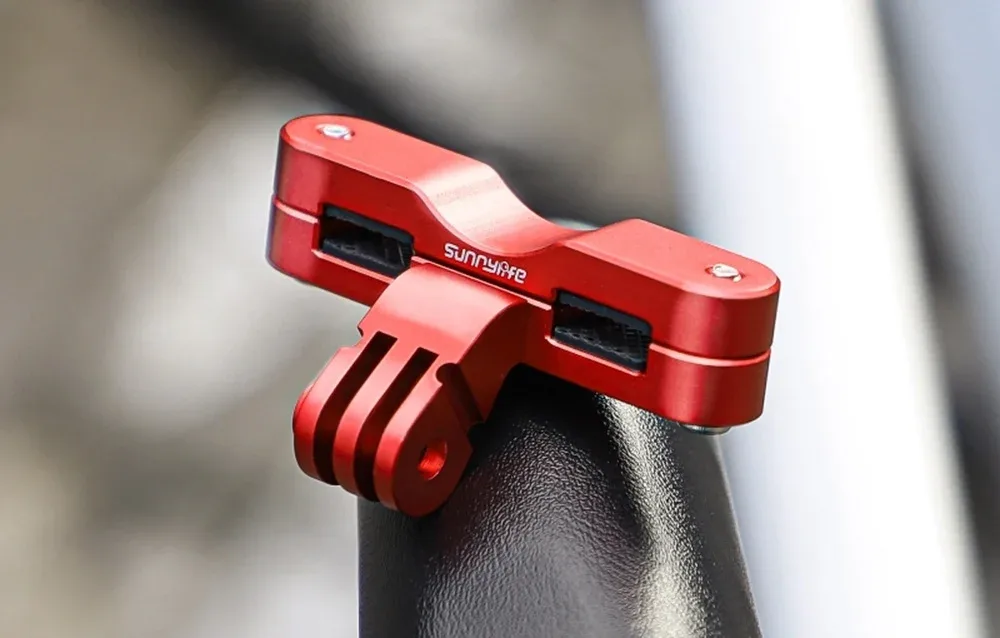 Sunnylife ZJ942-R bicycle mount for action cameras mounted under a bike saddle