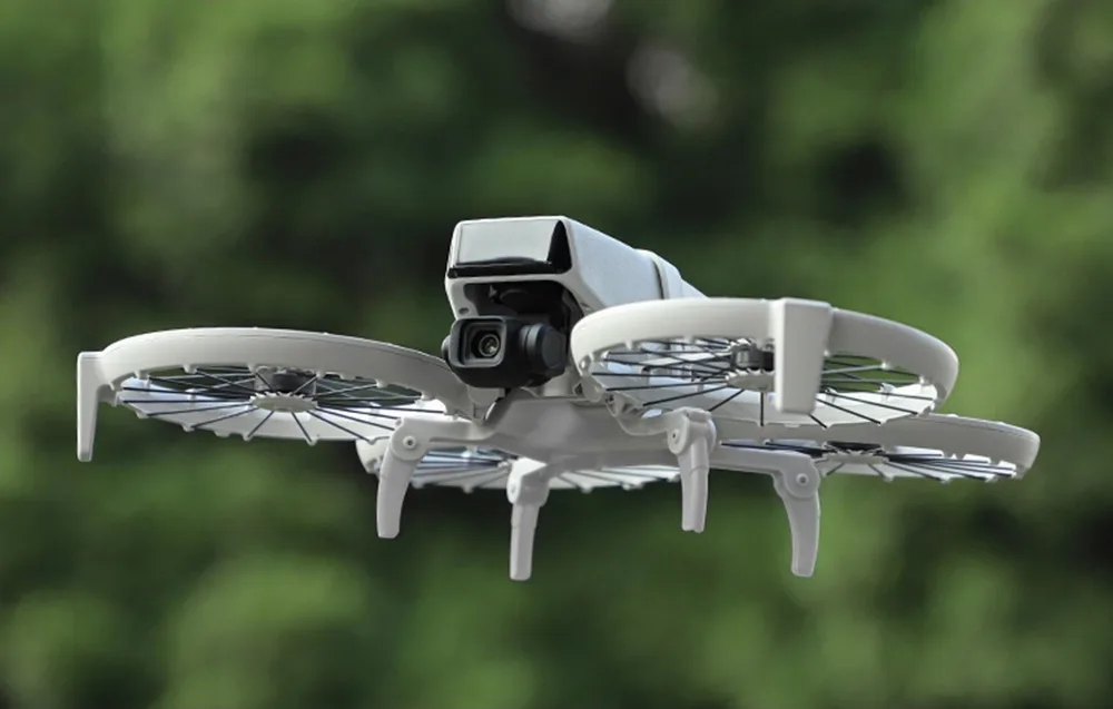 Close-up of Sunnylife DJI Flip landing gear extension mounted on the drone