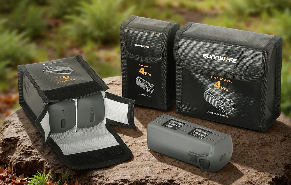 Pokrowiec na 3 akumulatory Sunnylife do DJI Mavic 4 PRO