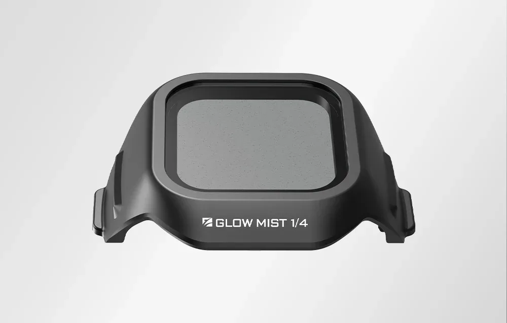 Вигляд зверху на фільтр Freewell Glow Mist 1/4 для DJI Mini 5 Pro із сірим дифузійним склом у чорній рамці на білому тлі