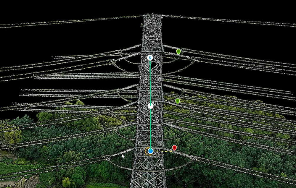 interfejs oprogramowania do tworzenia modeli 3D – widoczny model linii energetycznych