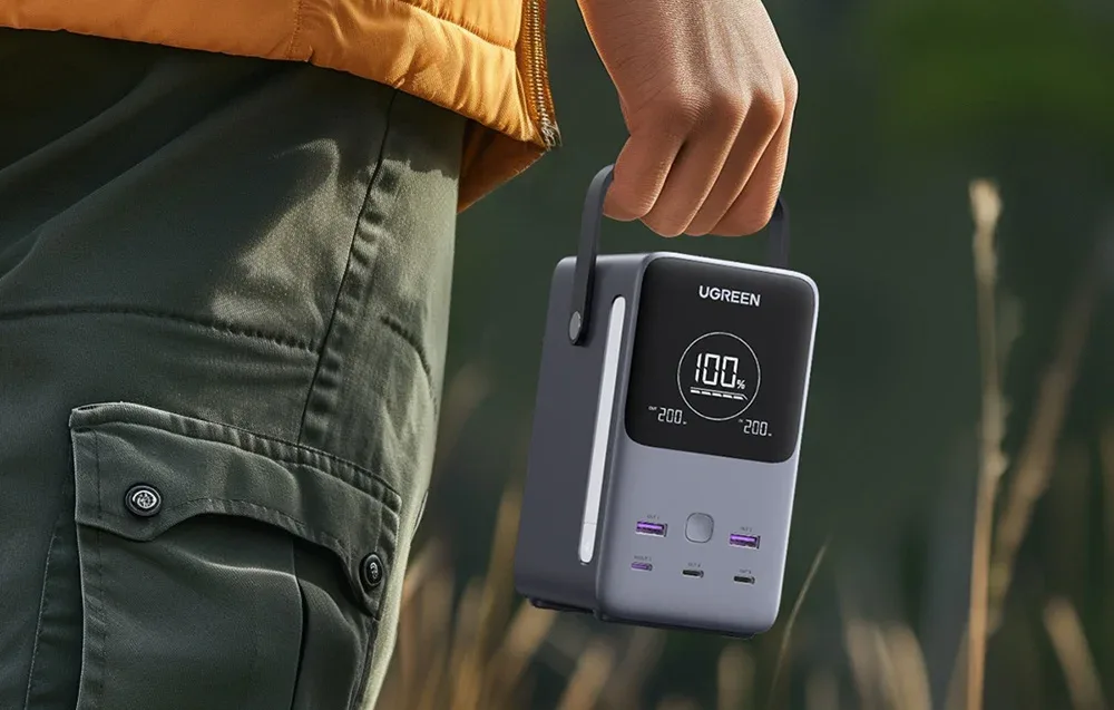 UGREEN PB770 LiFePO4 battery power bank