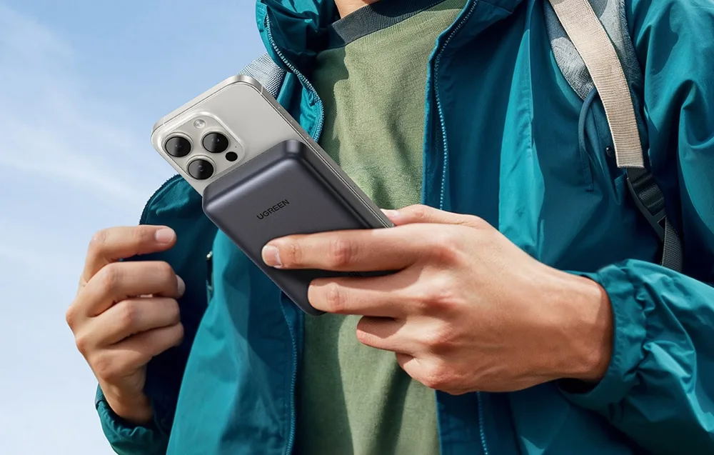 Магнітний повербанк Ugreen 10000 мА·год Qi2 30W MagSafe чорний