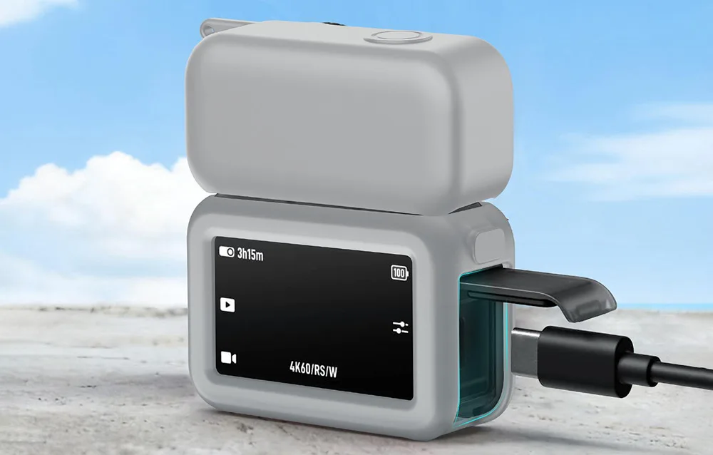 Charging the DJI Osmo Nano camera while using the gray silicone protective case