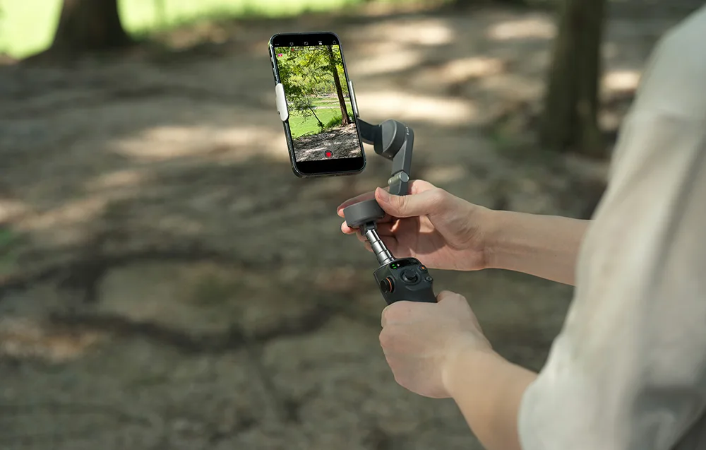 Control panel on DJI Osmo Mobile 6 gimbal