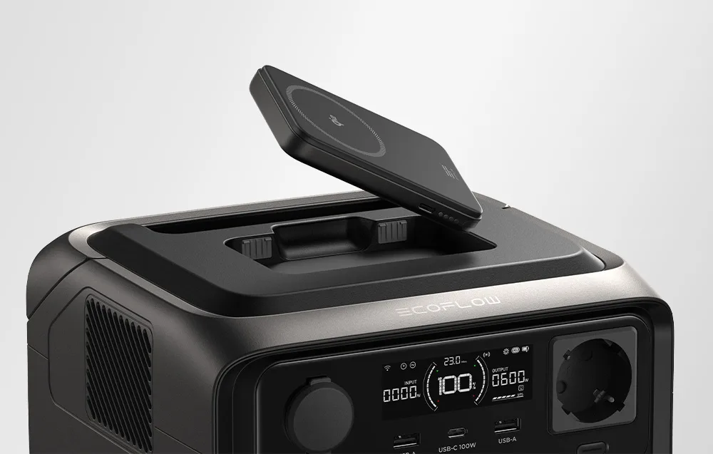 Powerbank nad stacją zasilania EcoFlow