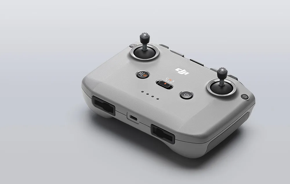 Kontroler DJI RC-N3 z uchwytem na telefon