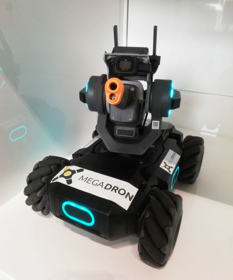 [Огляд] - DJI Robomaster S1 - перший контакт з роботом