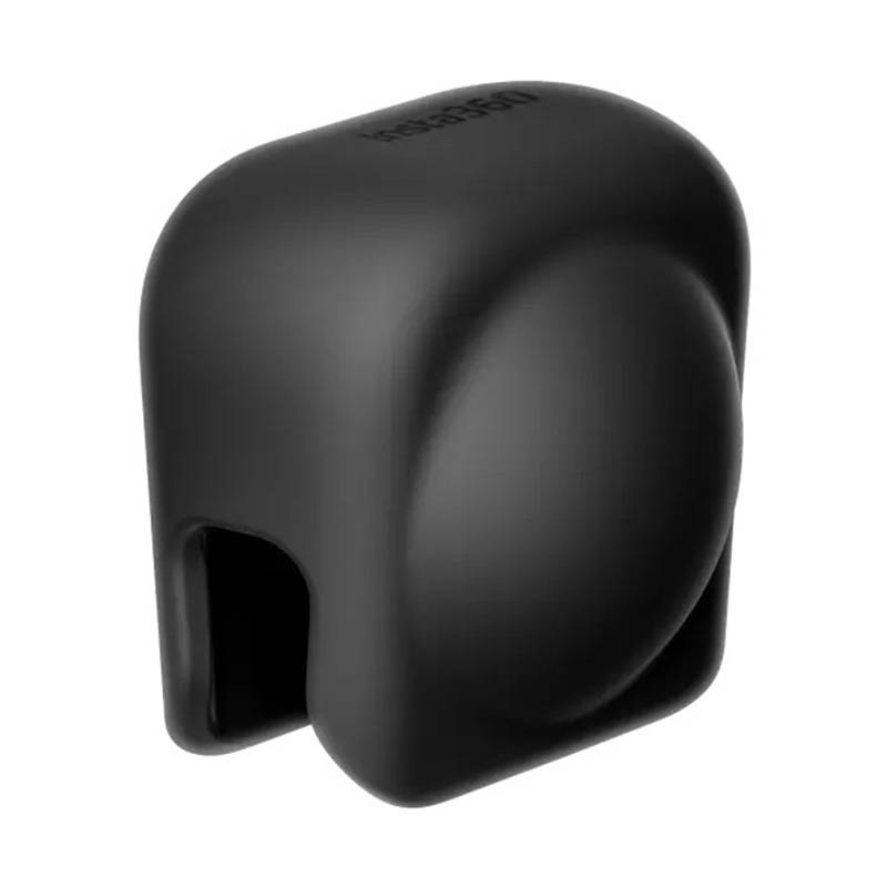 Osłona obiektywu Insta360 X3 na kamerze