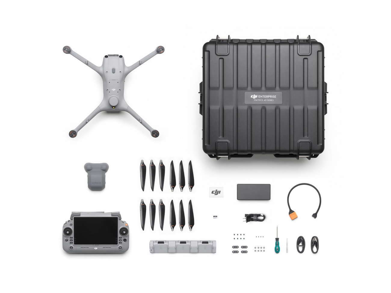 Dron DJI Matrice 4D wersja Combo z szelkami do walizki