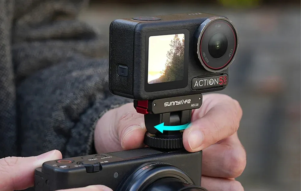 Adapter Sunnylife AD118 z regulacją kąta 180 stopni