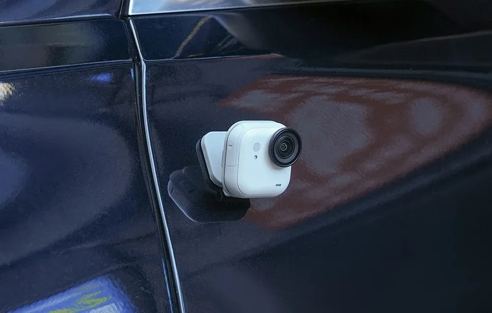 Składany magnetyczny uchwyt Sunnylife GU-DZ048 do Insta360 GO Ultra