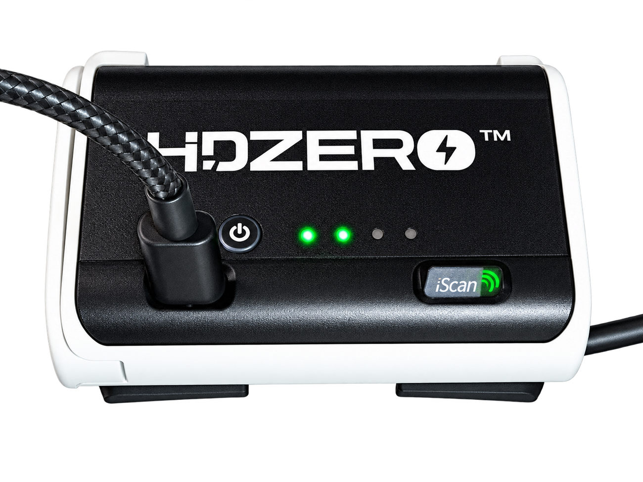 Obudowa baterii HDZero z podłączonym USB-C i kartą Micro SD